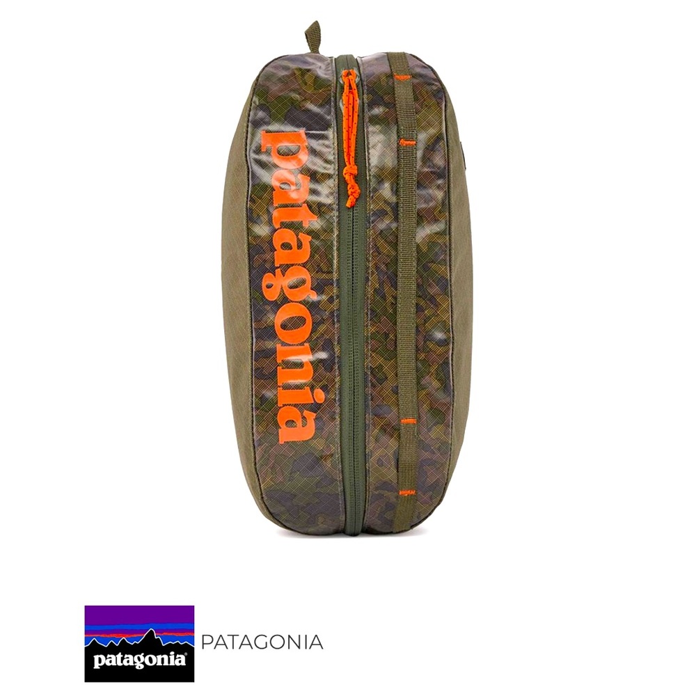 Patagonia “Black Hole” Medium (Used once)